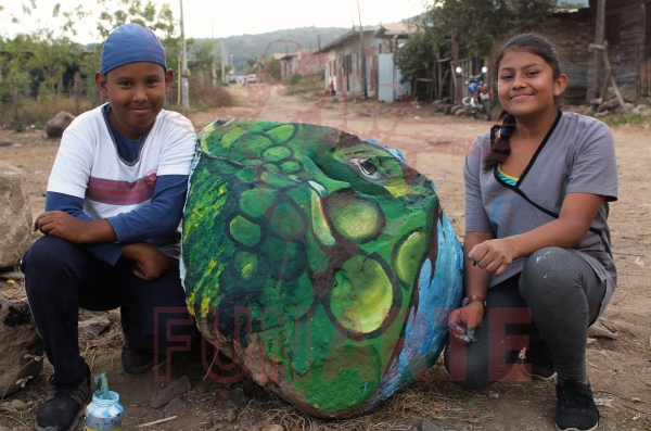 Intervenci&oacute;n Art&iacute;stica sobre piedras en el barrio Villa Sandino de la ciudad de Esteli