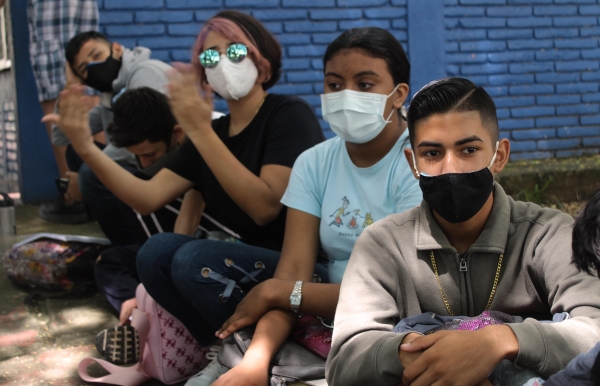 Promotores de la Red Eco Arte organizando ideas para nuestra pr&oacute;xima exposici&oacute;n 2020 a realizarse en el mes de Octubre (fechas y local pendiente) FUNARTE 31 ANIVERSARIO
