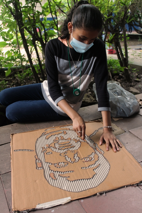Promotores de Eco Arte  en la elaboraci&oacute;n de obras para nuestra pr&oacute;xima expo 2020 (31 DE OCTUBRE 2 PM PARQUE CENTRAL)