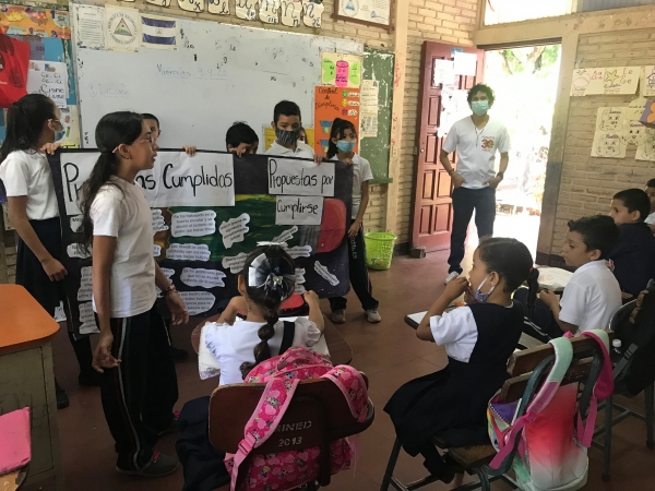 Ni&ntilde;as y Ni&ntilde;os Promotores de Valores de la Escuela Francisca Garc&iacute;a de San Isidro