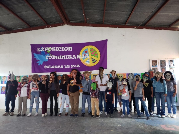 Una ma&ntilde;ana de arte y  creatividad para promover la cultura de paz